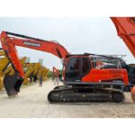 Excavadora Doosan 300LCA usada, máquina original al 90%