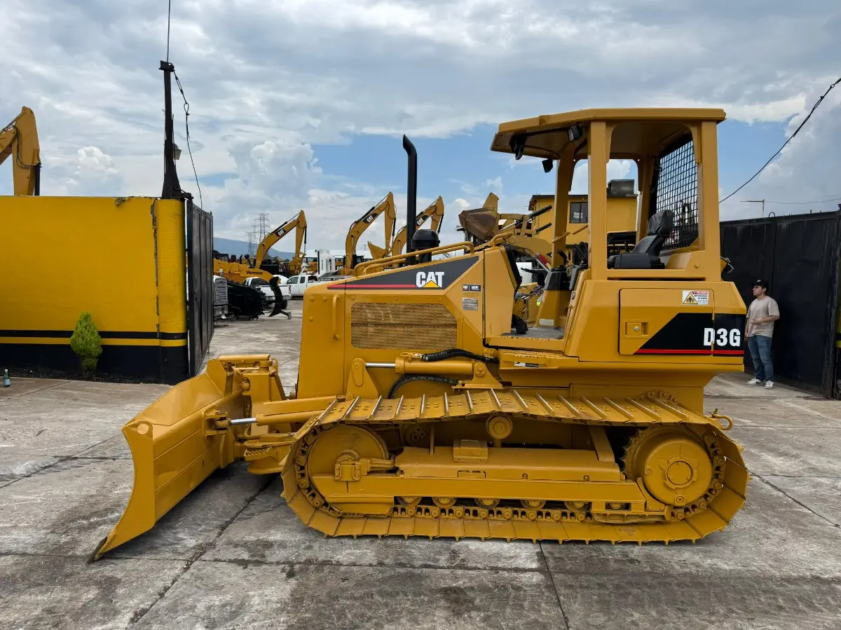 s1 Tractor Caterpillar D3g Lgp 2004 – Image 1