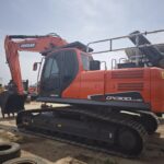 Excavadora Doosan 300 usada en venta – Buen estado, mejor precio